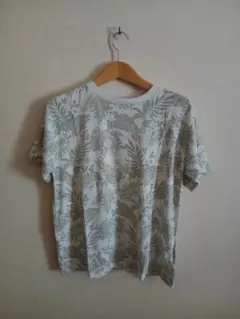 セブンデイズサンデイ植物柄 半袖Tシャツのサムネイル