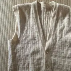 今週処分‼️アイボリー リブ編み ニットベスト　レトロ　昭和　ブレザー