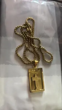ネックレス　十字架
