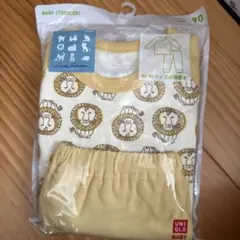 新品／未開封UNIQLO リサラーソン 長袖パジャマ 90