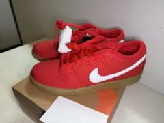 ナイキ ダンクSB オレンジレーベル　ユニバーシティレッドNIKE dunkのサムネイル