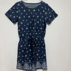 ネイビー ペイズリー柄 半袖ミニワンピース　レディース　ワンピース　夏服