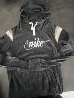 Nike フード付きパーカー　パンツ　セットアップ　スウェット