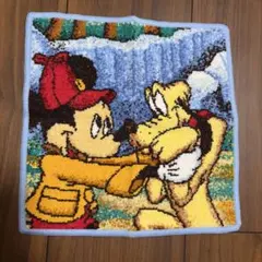 Disney ミッキー＆プルート ミニタオル　シェニール織り