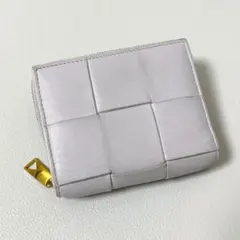 BOTTEGA VENETA /スモール カセット 二つ折りファスナーウォレット