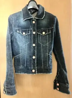 Item thumbnail for item 22c37e9c-cbe5-4b9f-8304-c818f0766f01