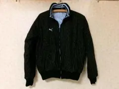 93764　プーマ　中綿入り　リバーシブルジャケット　黒ｘ水色　M