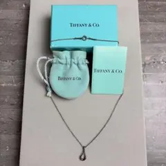 Tiffany & Co. ティファニー オープン ティアドロップ ネックレスのサムネイル