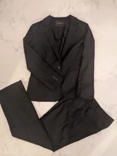 美品ユナイテッドアローズトウキョウセットアップ　パンツスーツ ネイビー38M