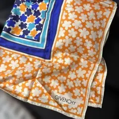 Givenchy ロットワイラー スカーフ ジバンシー バンダナ Givenchy ロットワイラー スカーフ ジバンシー バンダナ