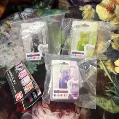 BE@RBRICK パッケージチャームコレクション　クリアカラー　3つセット