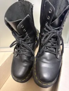 Dr.Martens 8ホール ブーツ ブラック UK3