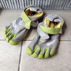 Vibram 五本指 トレイルランニングシューズ グレー/グリーン　43のサムネイル