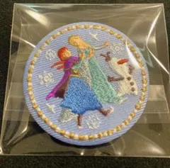 アナと雪の女王　刺繍缶バッジ　ディズニー　アナ雪