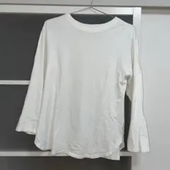 ホワイト 長袖 Tシャツ シンプルのサムネイル