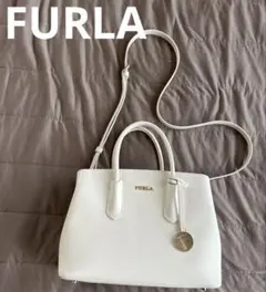 FURLA フルラ　2way ショルダーバック　白のサムネイル