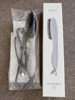3COINS （スリーコインズ）ヒートヘアブラシ/and us