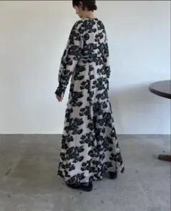 2026年最新】flow flower jacquard one pieceの人気アイテム - メルカリ