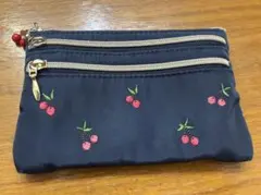 さくらんぼ 刺繍 ポーチ ネイビーのサムネイル