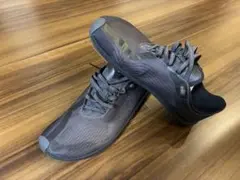 【VIVOBAREFOOT】 Primus Flow サイズ:EU41/US8のサムネイル