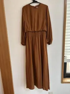 アーバンリサーチ　ワンピース　ブラウン