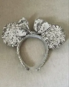ディズニー ミニーちゃん スパンコールカチューシャ シルバー