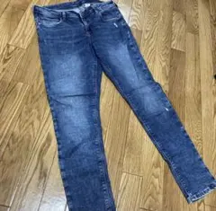 H＆M ローライズジーンズのサムネイル