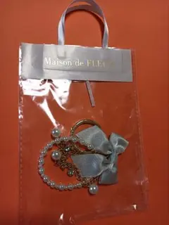 26日迄メゾンドフルールMaisondeFLEURリボンパールチャーム　シルバー