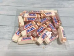 スニッカーズ デコパーツ　まとめ売り　30個入り