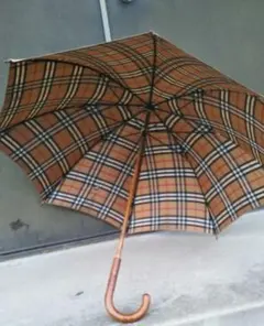 BURBERRY 長傘 ノバチェック 木製 ベージュ