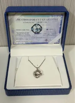 Crossfor New York ネックレス