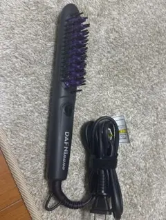 半額にお値下げ中！新品・未開封 ブラシ型ヘアアイロン ダフニナノ