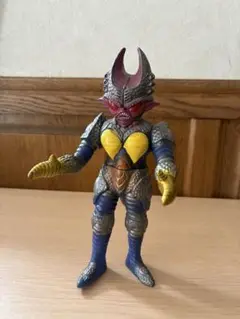ウルトラ怪獣旧型絶版ソフビベンゼン.ベンゼンレディ（2773fi.2774fo） 2025年最新】レディベンゼンの人気アイテム - メルカリ