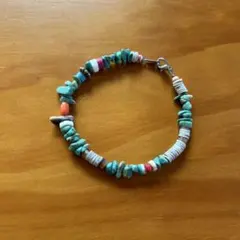 ターコイズと貝殻のブレスレット