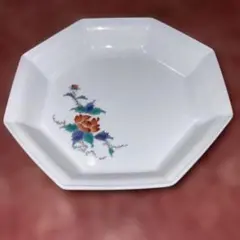 YP0207 有田焼　鷹峰　柿右衛門『写』　八角皿