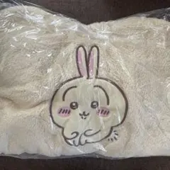 GU マシュマロフィールラウンジパーカ　ちいかわ　うさぎ XLサイズ