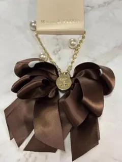 Maison de FLEUR リボンバッグチャーム 〈ブラウン〉のサムネイル