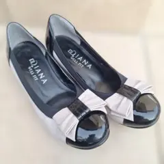 DIANA バイカラーリボンパンプス