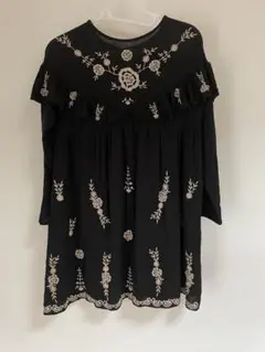 ZARA KIDS ザラキッズ　刺繍入りワンピース 152cm