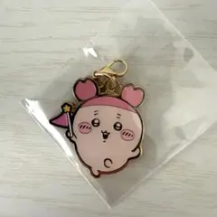 ちいかわ おそろいピザなマスコット 古本屋 - メルカリ
