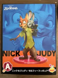 happyくじ　ズートピア　ニック&ジュディ　セルフィーフィギュア