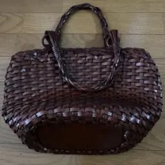 ダークブラウン 編み込み かごバッグ