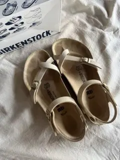 ビルケンストック　BIRKENSTOCK Taormina サンダル 39のサムネイル