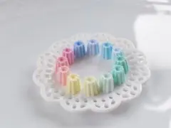 ミニチュアスイーツ カヌレ ⑦ ハンドメイド フェイクスイーツ デコパーツ