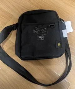 ポケモン　ショルダーバッグ　ピカチュウ