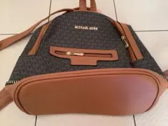 MICHAEL KORS リュック