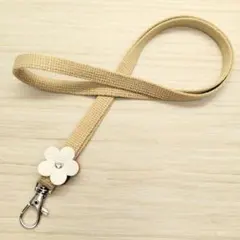 ネックストラップ 10mm43cm 花 キャメル／ホワイト カードホルダー ID