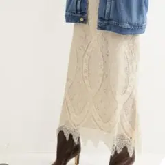 IENA　レース 刺繍 パネルレースロングスカートのサムネイル