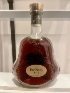 Hennessy X.O.ブランデー新品未開栓 700ml - メルカリ