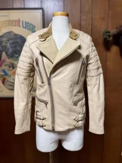 Item thumbnail for item 145f34e6-9639-4bc0-935b-284d3b7693ce